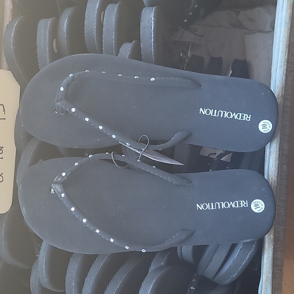 NWT Black with Rhinestones flip flops!